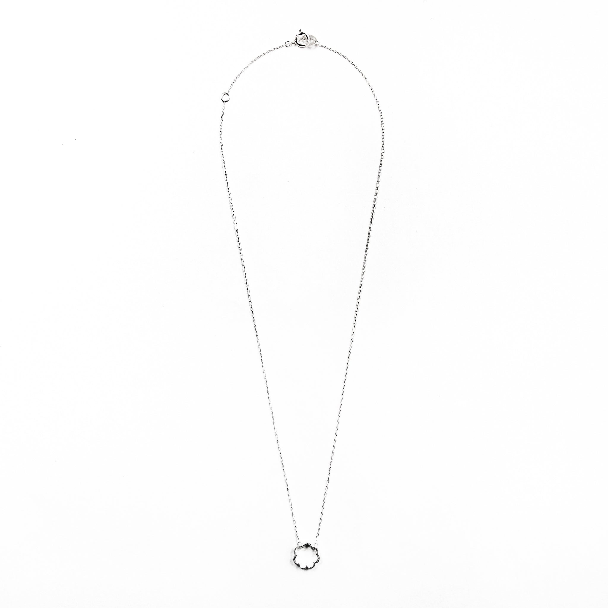 ミモザのワントップのシルバーネックレス