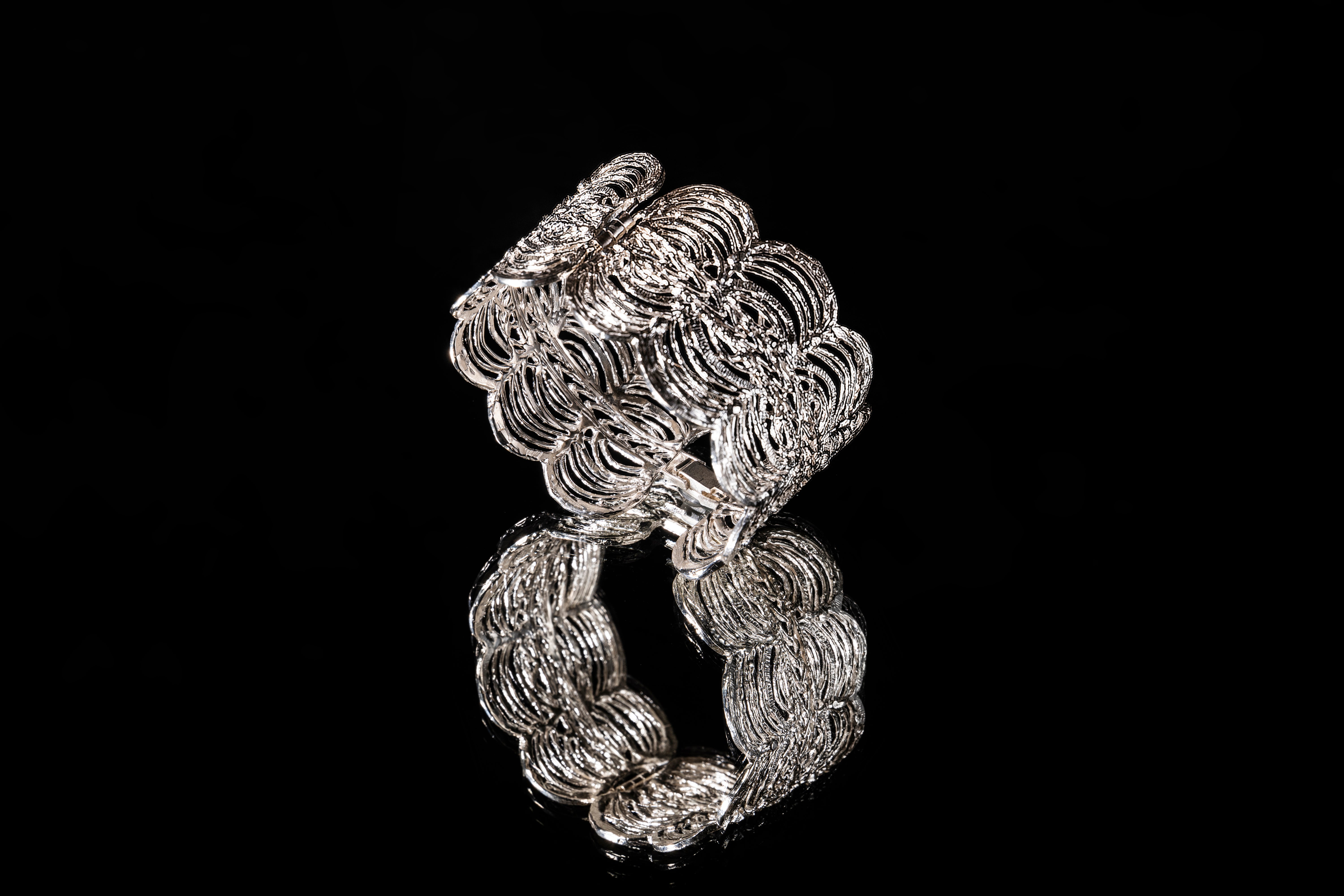 コロナ バングル／シルバー