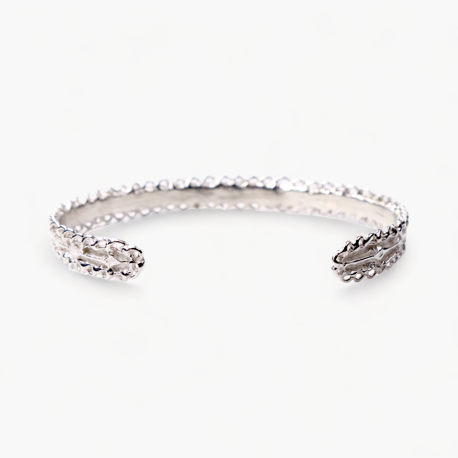 Kaoru レースフラワーブレスレット lace flower bracelet Kaoru フラワーレースブレスレット Bangle・Bracelet – KAORU