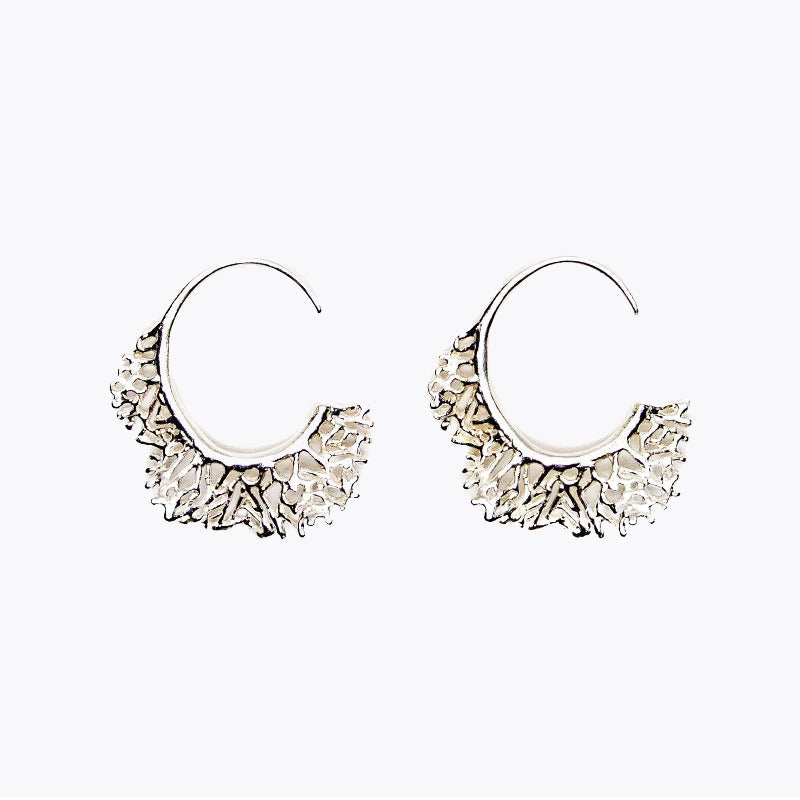 KAORU アトリエカオル フープピアス シルバー　レース KAORU(カオル)公式｜トライバルレース ピアス S シルバー – KAORU