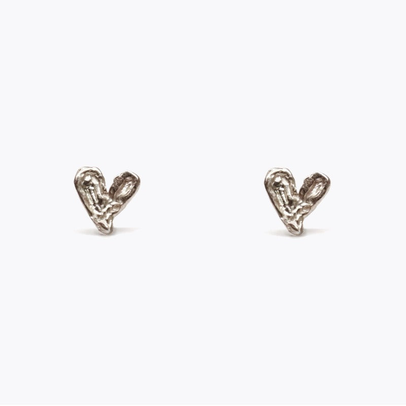 [Online Store Exclusive] Heart Earrings/Silver